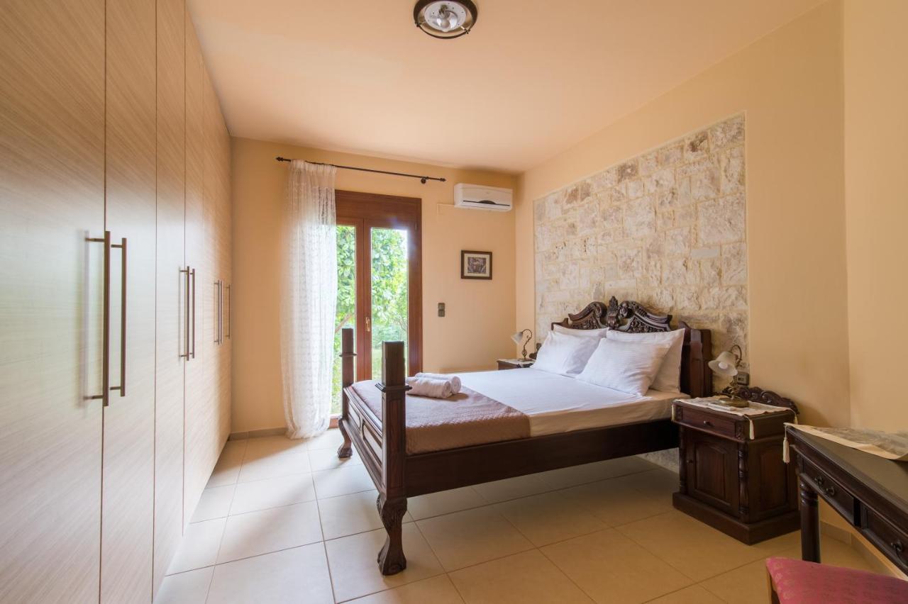 Heraklion Comfy House With Mountain View Exterior foto